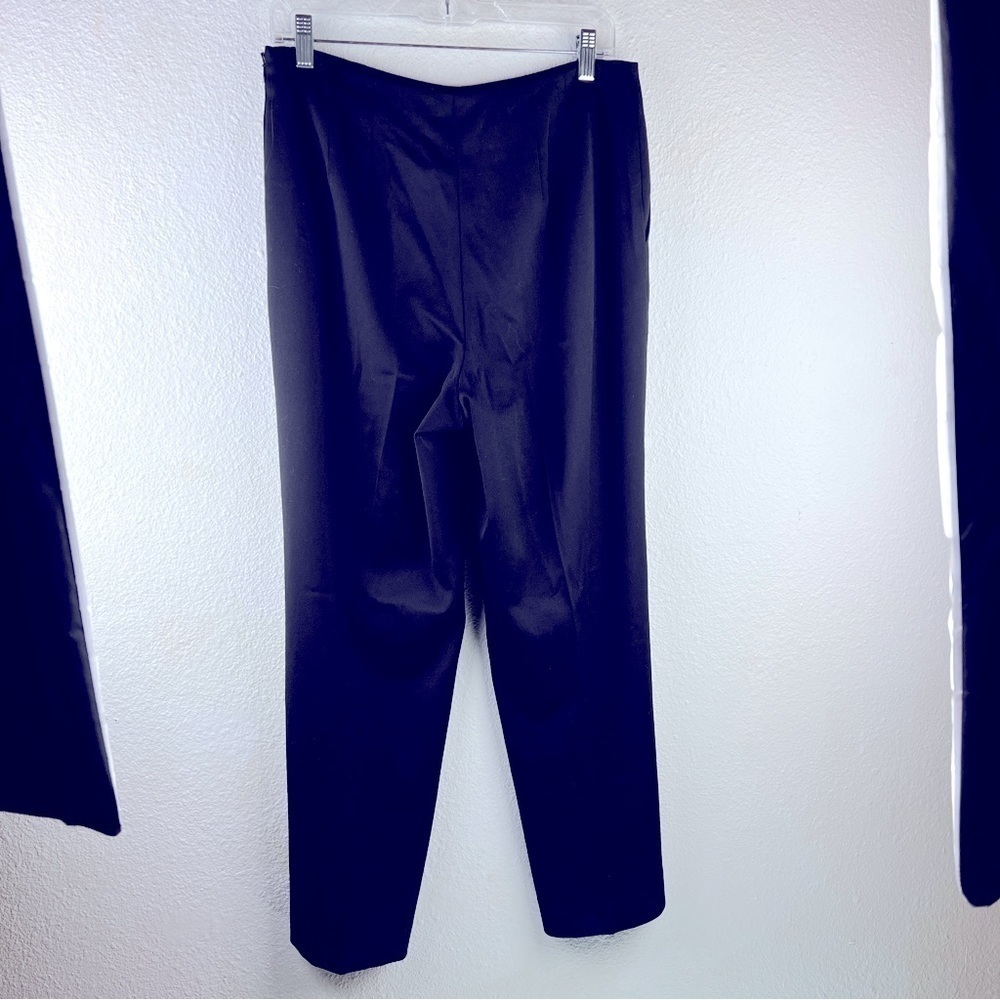 TALBOTS WOOL BLACK DRESS PANTS. 98% wool 2% Lycra. No waistband. Side zip